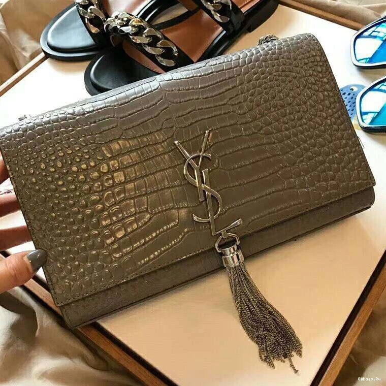 YSL KATE MEDIUM 0815